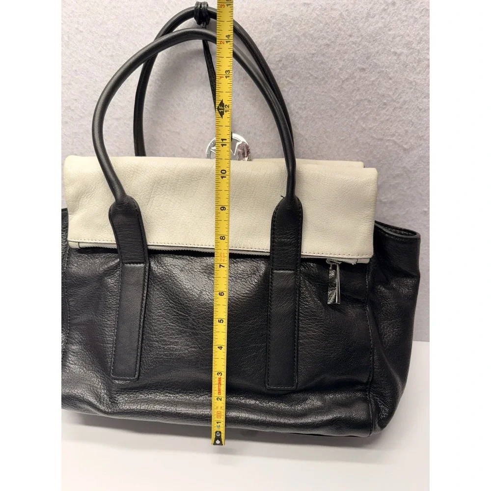 Michael Kors Tippi Large Satchel Leather Handbag Purse Black Cream White